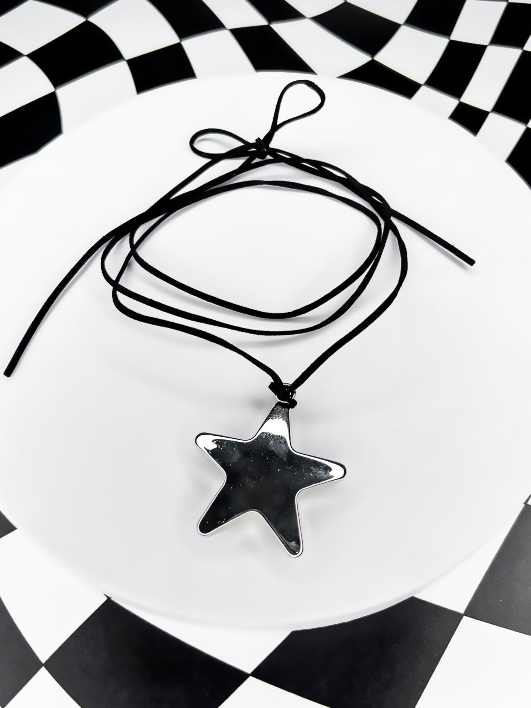 CHARMED CORD NECKLACE - STAR