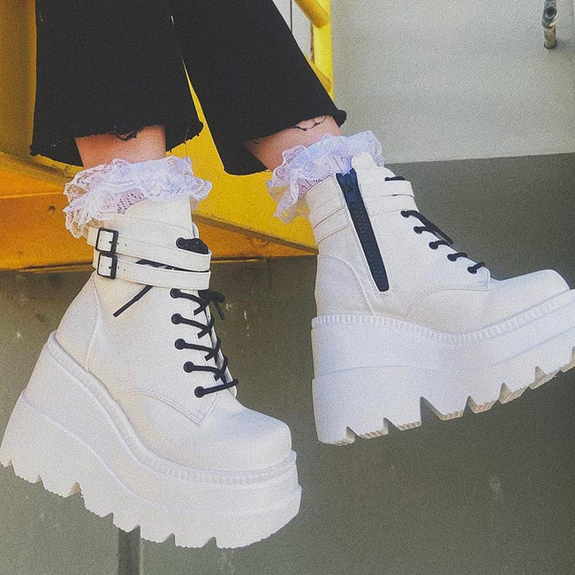 NEW ROCK – TIBBS & BONES