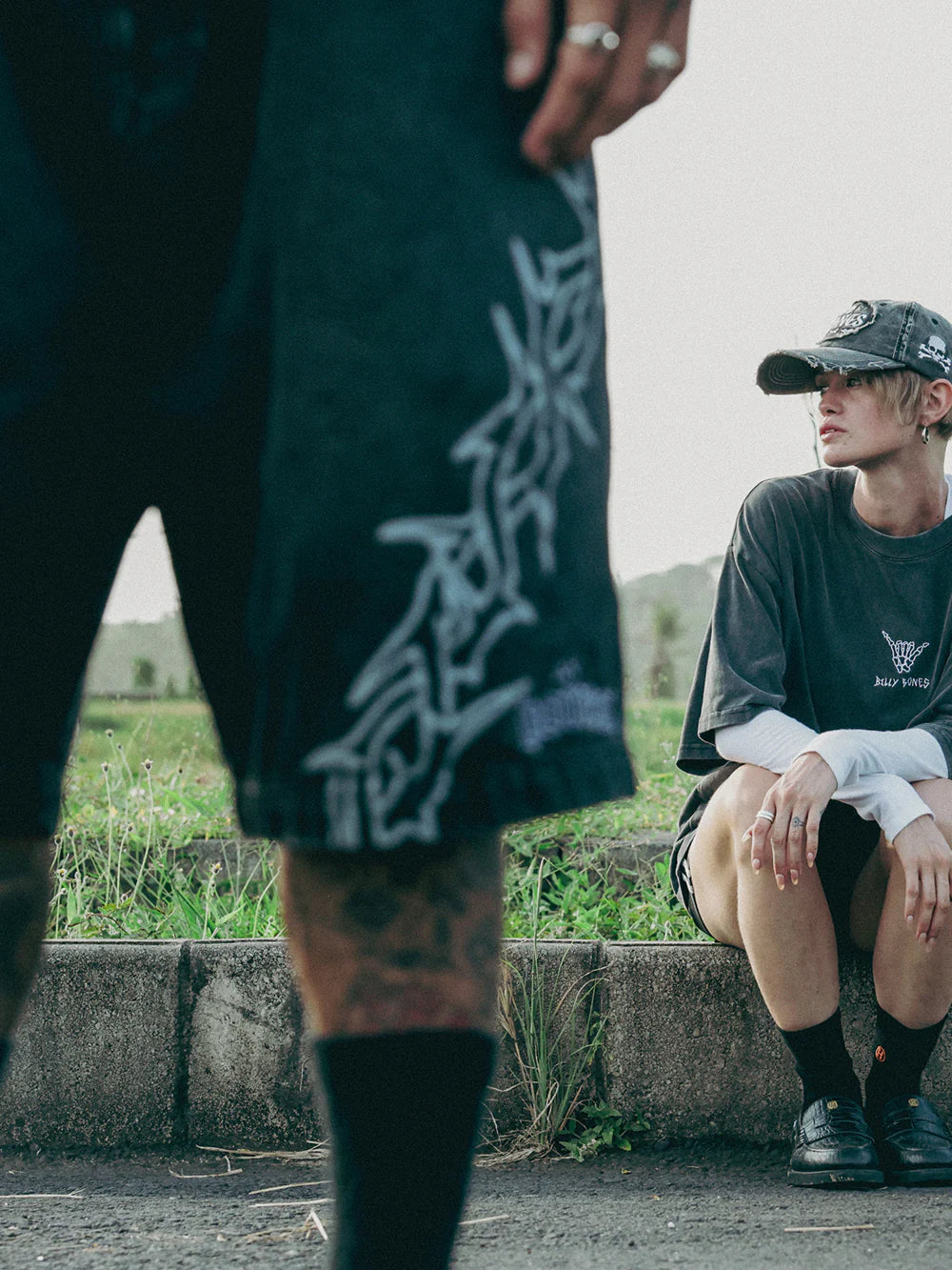 BONES BARBED DENIM SHORTS - WASHED BLACK