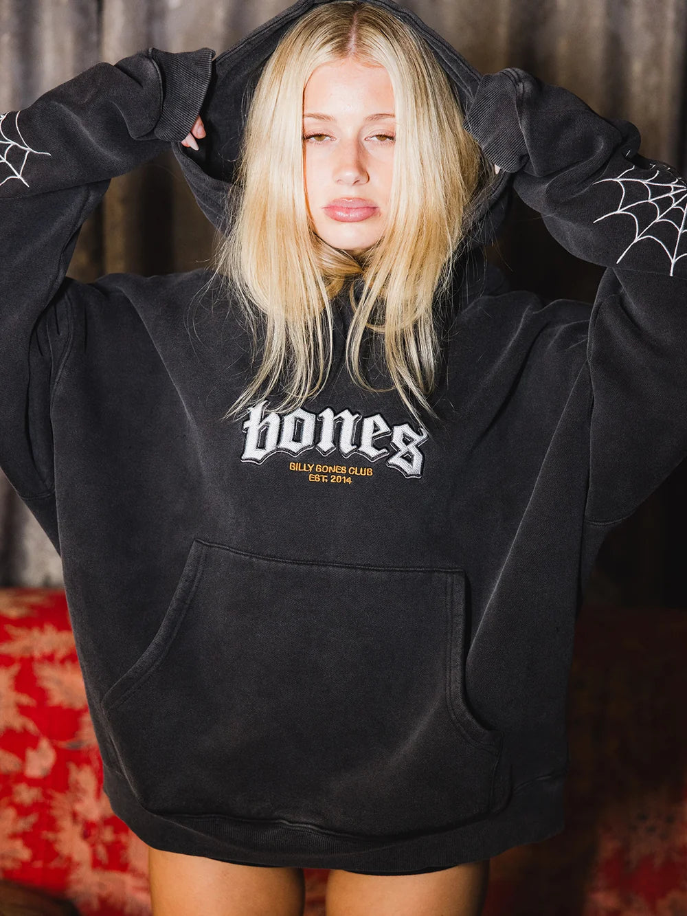 WEBBED CLASSIC HOODIE - WASHED BLACK