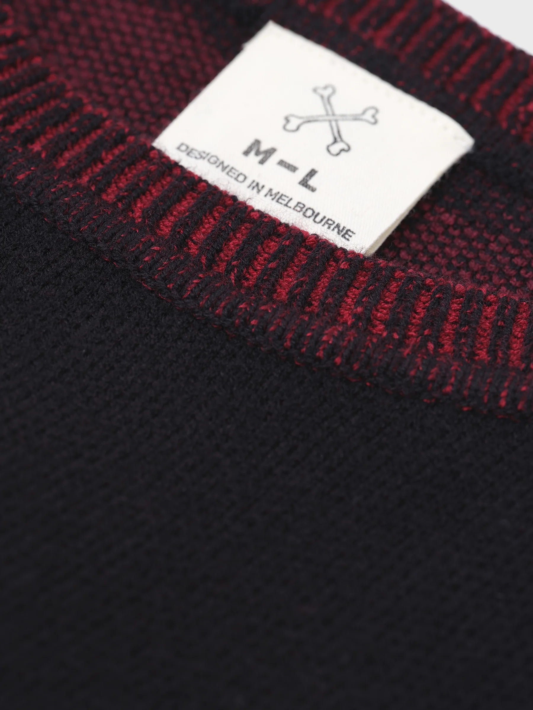 BACKBONE KNIT - BLACK/RED