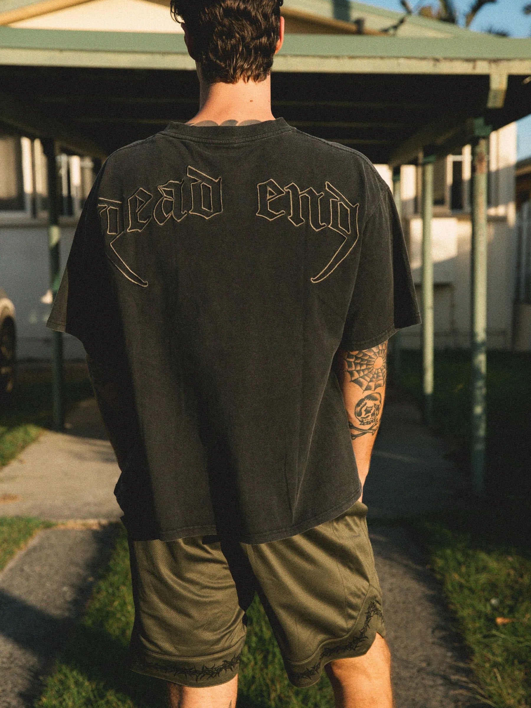 DEAD ENDLESS TEE - WASHED BLACK