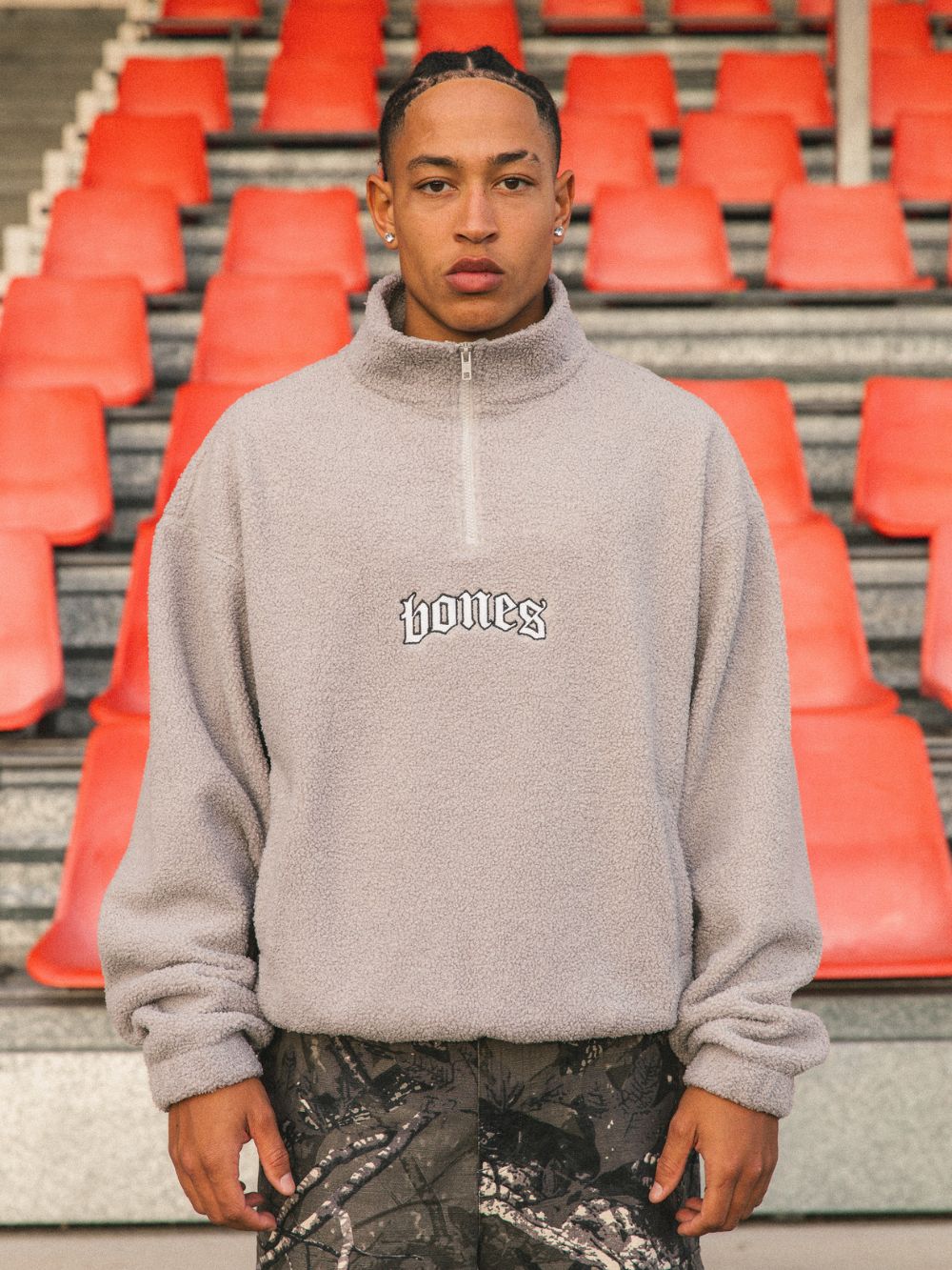 WEBBED COLLAR SHERPA JUMPER - WASHED GREY