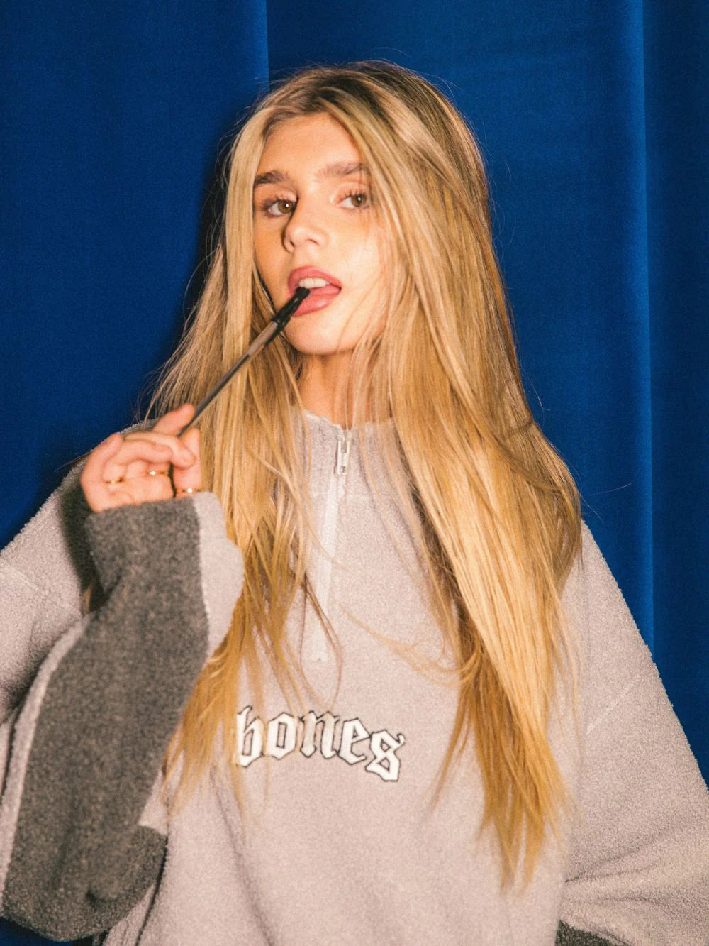 WEBBED COLLAR SHERPA JUMPER - WASHED GREY