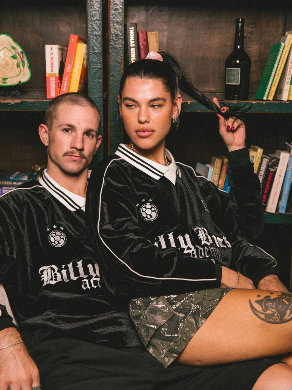 FC VELVET SWEATER - BLACK