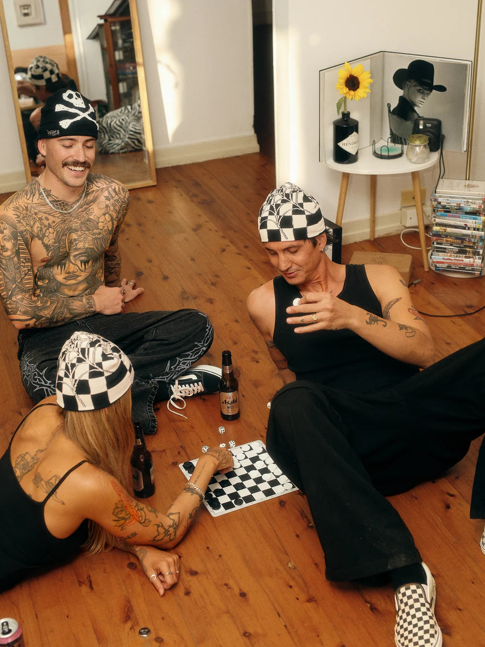 CHECKER WEB REVERSIBLE BEANIE - BLACK/WHITE