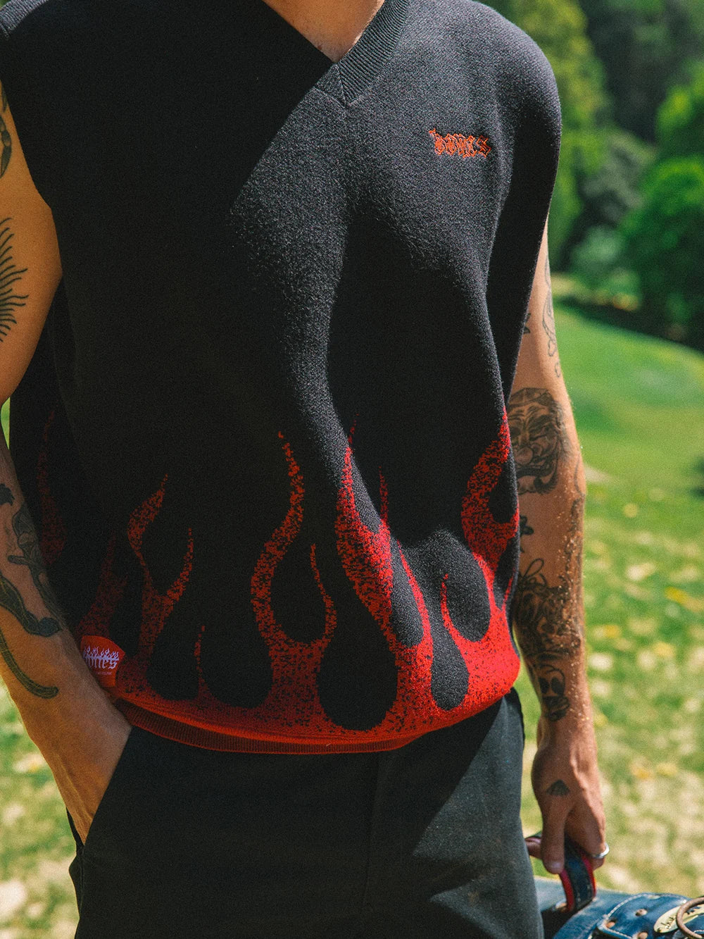 BURNER KNIT VEST - BLACK