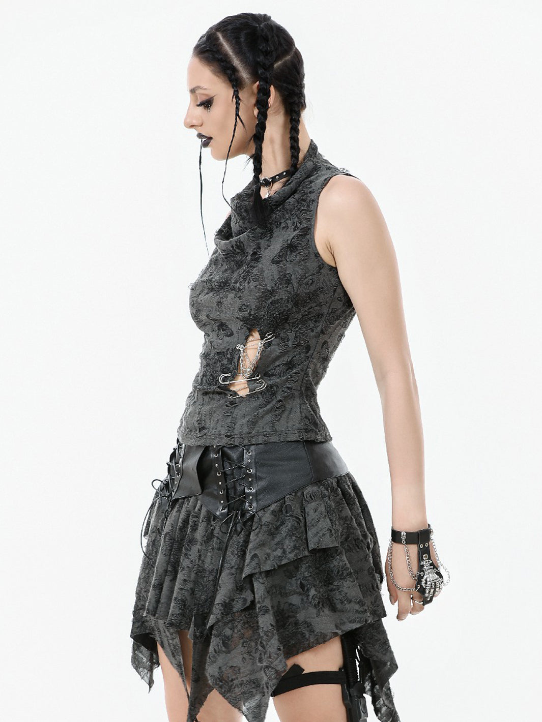 REBEL BUTTERFLY SLEEVELESS TOP