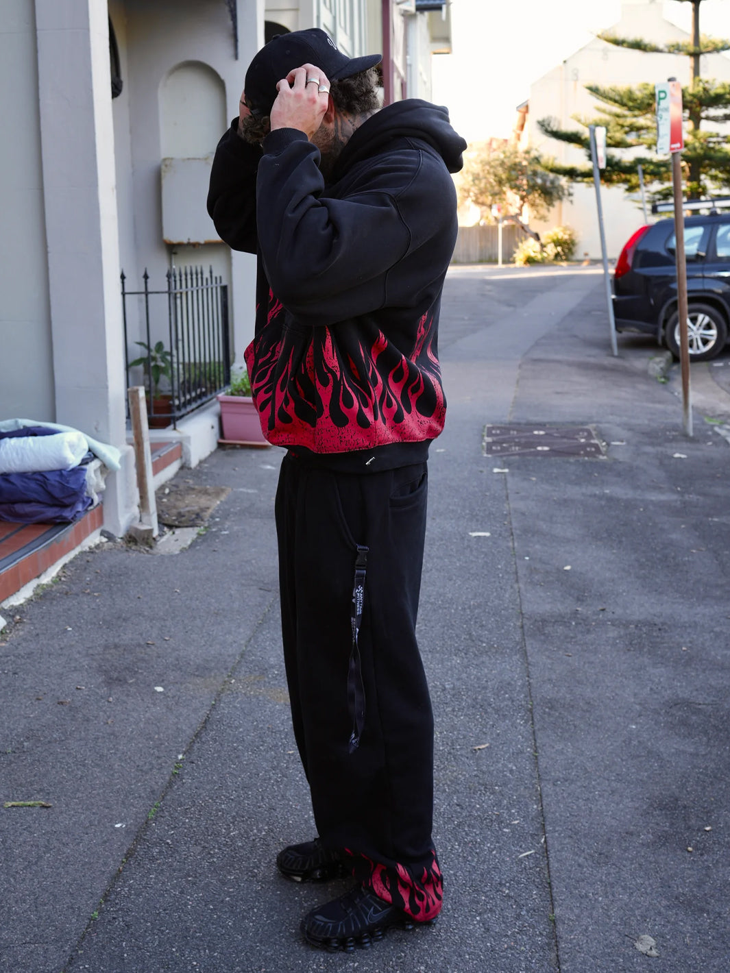 BURNER 2.0 HOODIE - WASHED BLACK/RED