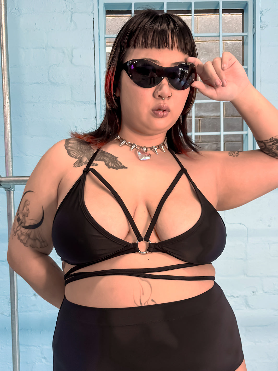 TRIANGLE WRAP TOP - FLAT BLACK