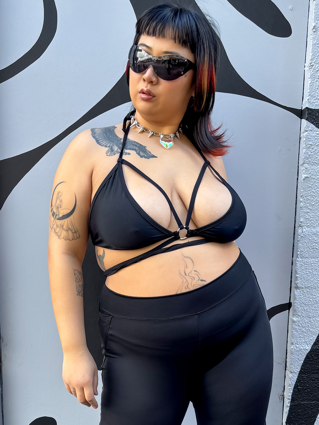 TRIANGLE WRAP TOP - FLAT BLACK