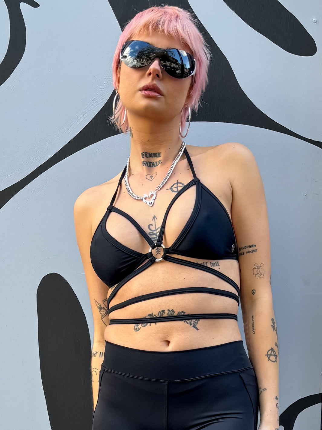 TRIANGLE WRAP TOP - FLAT BLACK