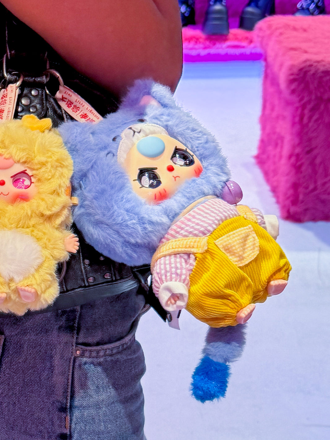 CAT WARDROBE PLUSH SURPRISE BLIND BOX