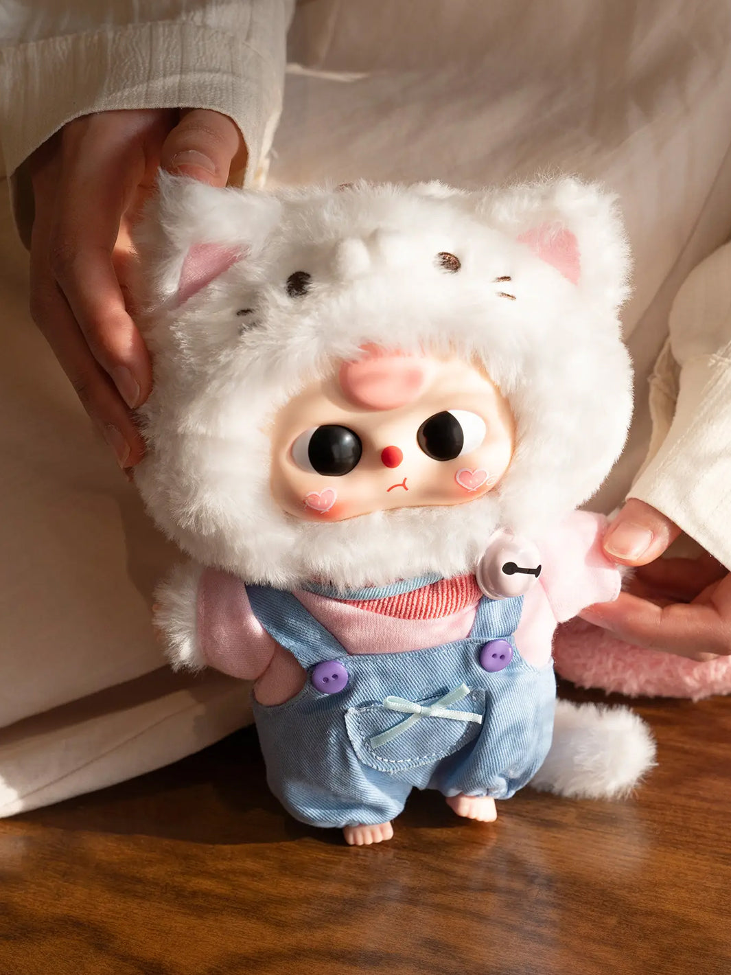 CAT WARDROBE PLUSH SURPRISE BLIND BOX