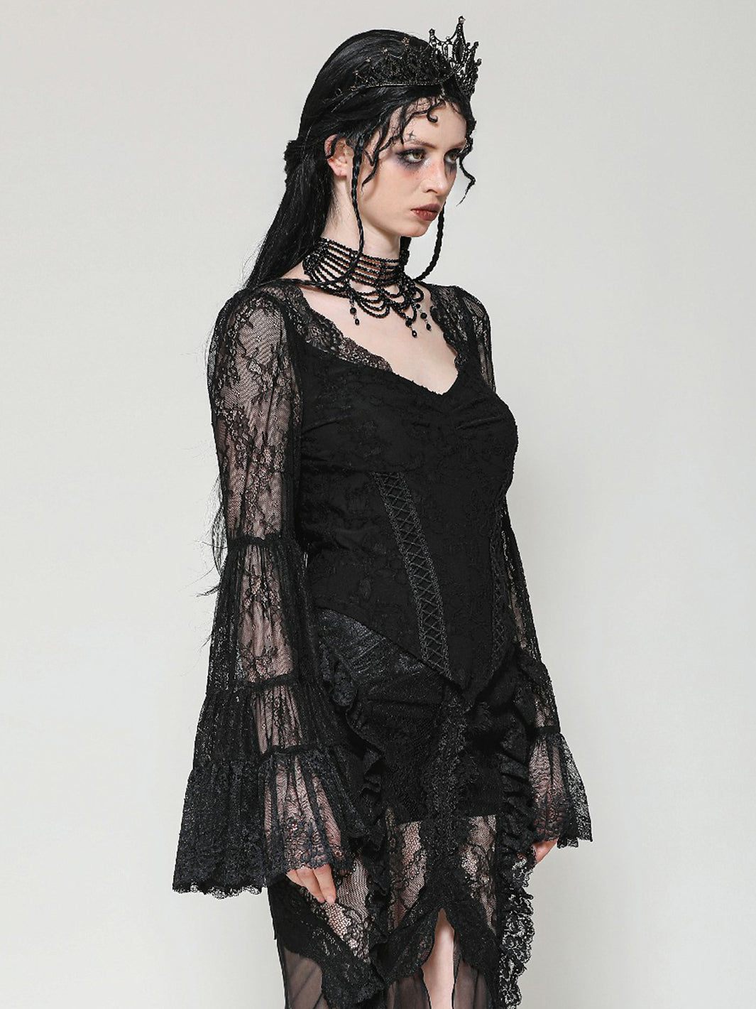 BELLADONNA LACE TOP