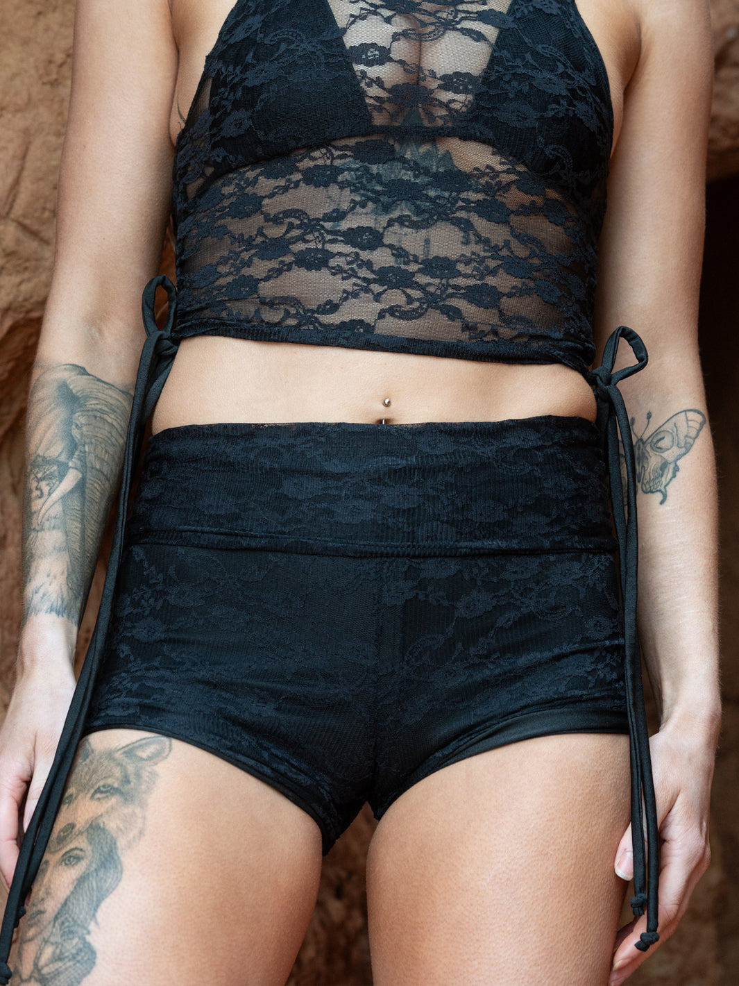 GROUNDED ROLL OVER SHORTS - BLACK LACE