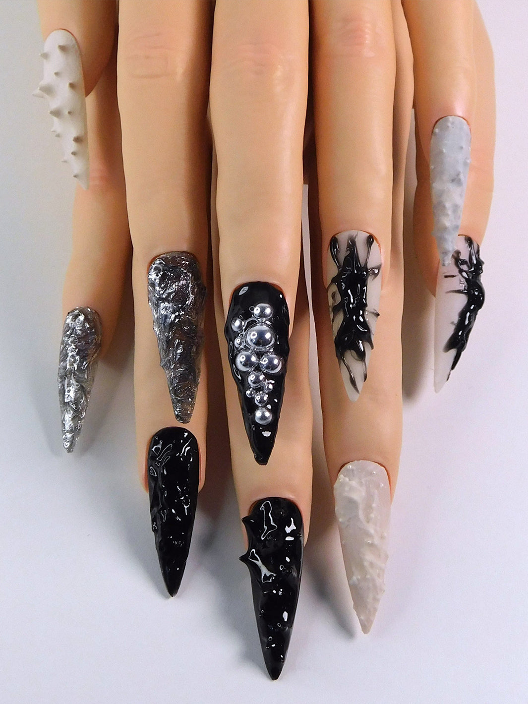 PRESS ON NAILS SET - KOKOSEN