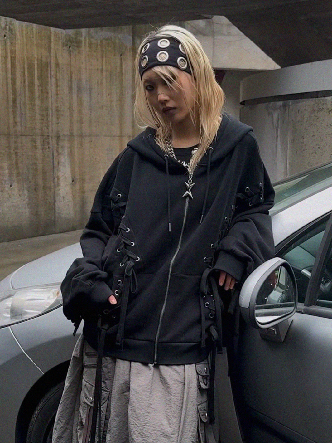 MIA BLACK ZIP UP HOODIE