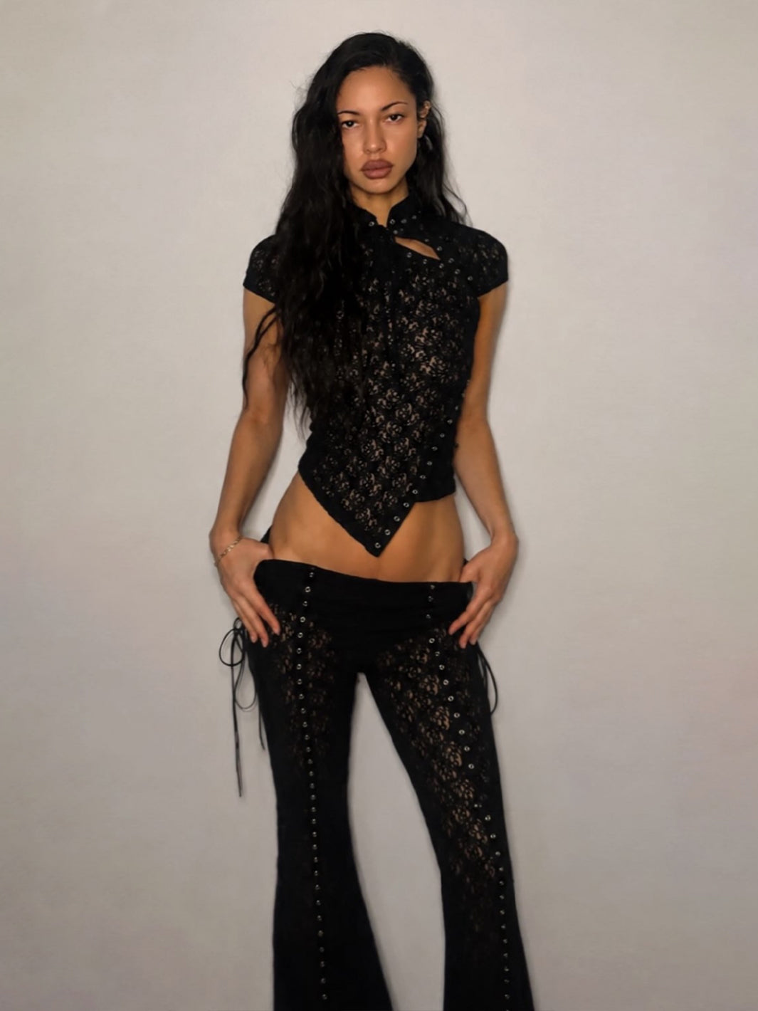 MOOR LACE TOP