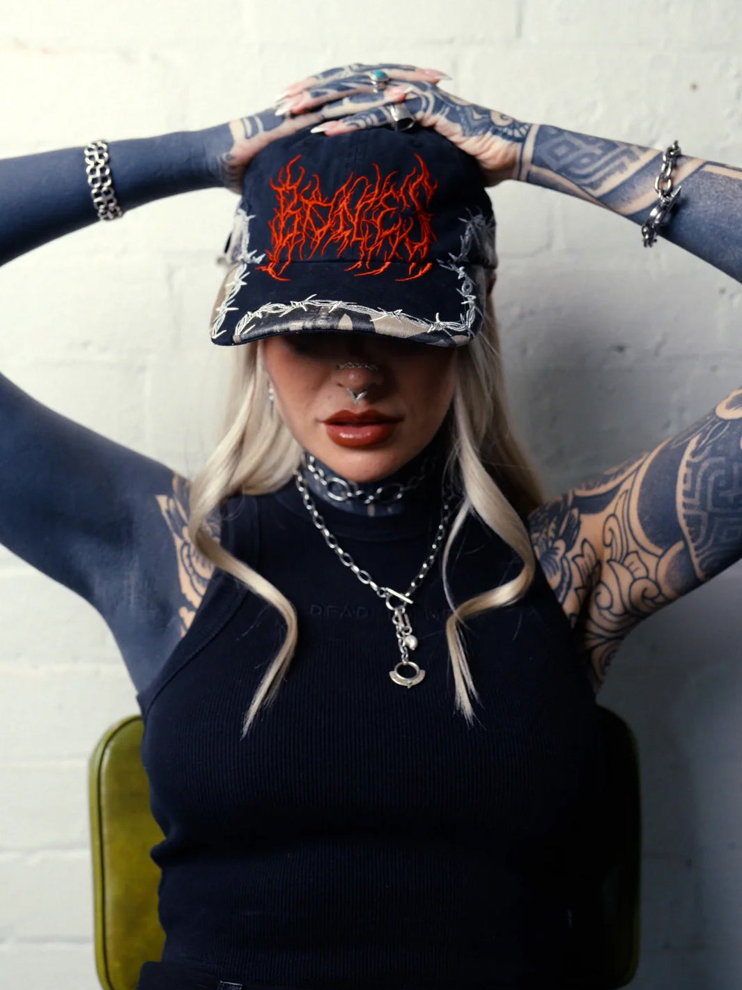 ROCKER THORN CAP - BLACK