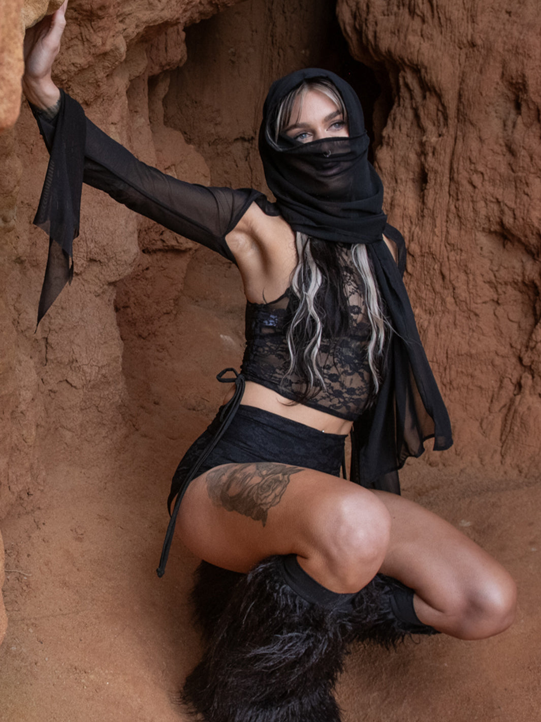 FLOW HEAD SCARF - BLACK