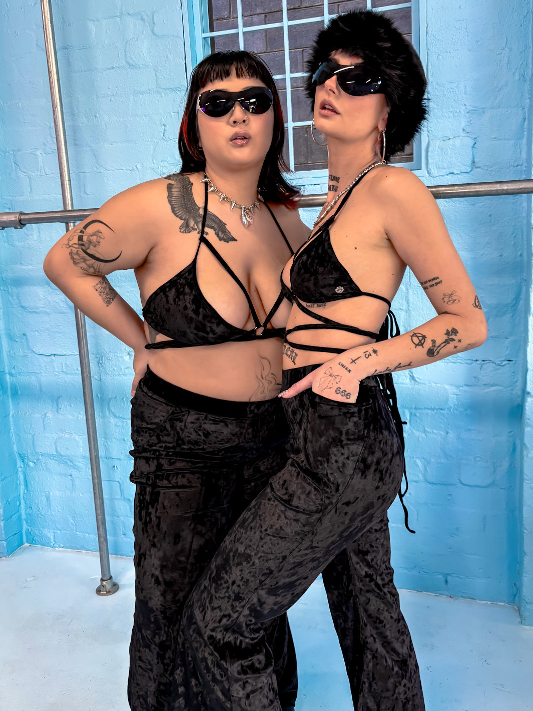 FLARES - BLACK VELVET