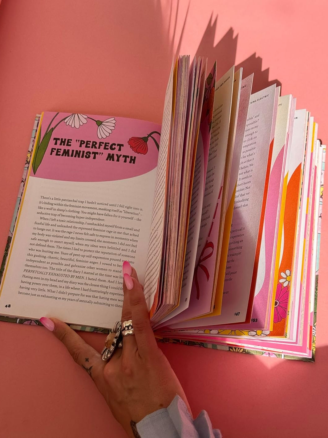 WOMEN LIVING DELICIOUSLY