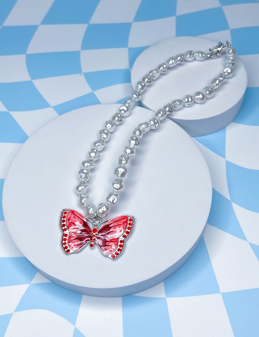 BUTTERFLY MAGIC NECKLACE - RED