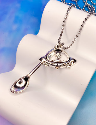 THIRSTY ALIEN SPOON NECKLACE