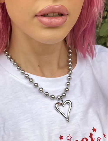 DRAZIC NECKLACE - GROOVY HEART